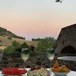 Chateau De Perpezat فندق مبيت وإفطار
