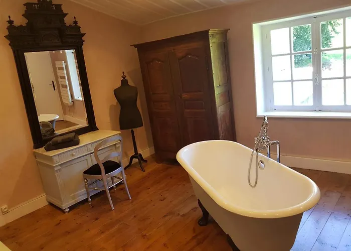 Chateau De Perpezat 3* Apchat