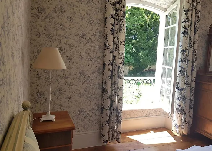 Chateau De Perpezat 3*