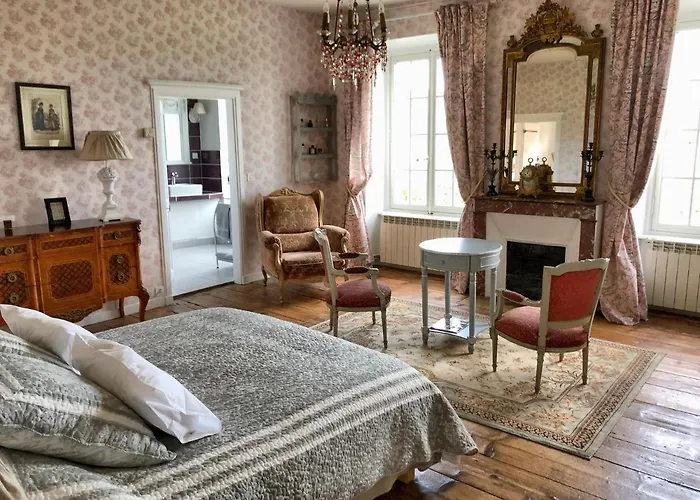 Chateau De Perpezat Oda ve Kahvaltı 3*